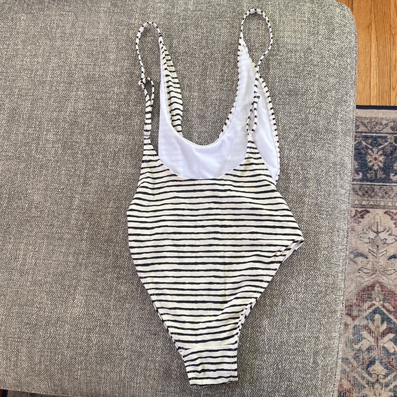 Women’s one piece striped swimsuit - Picture 2 of 4